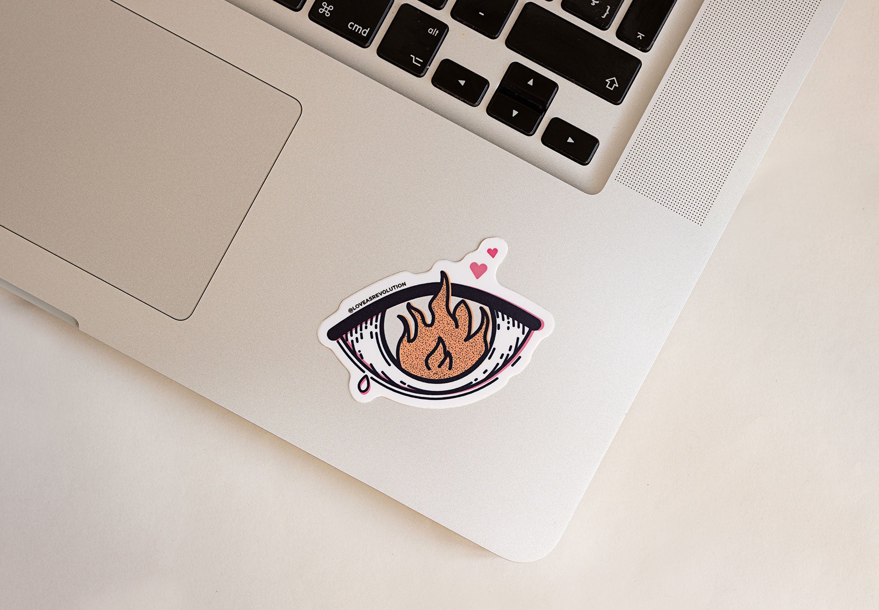 sticker ojo de fuego