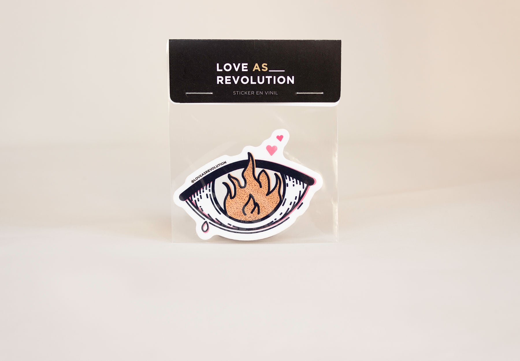 sticker ojo de fuego